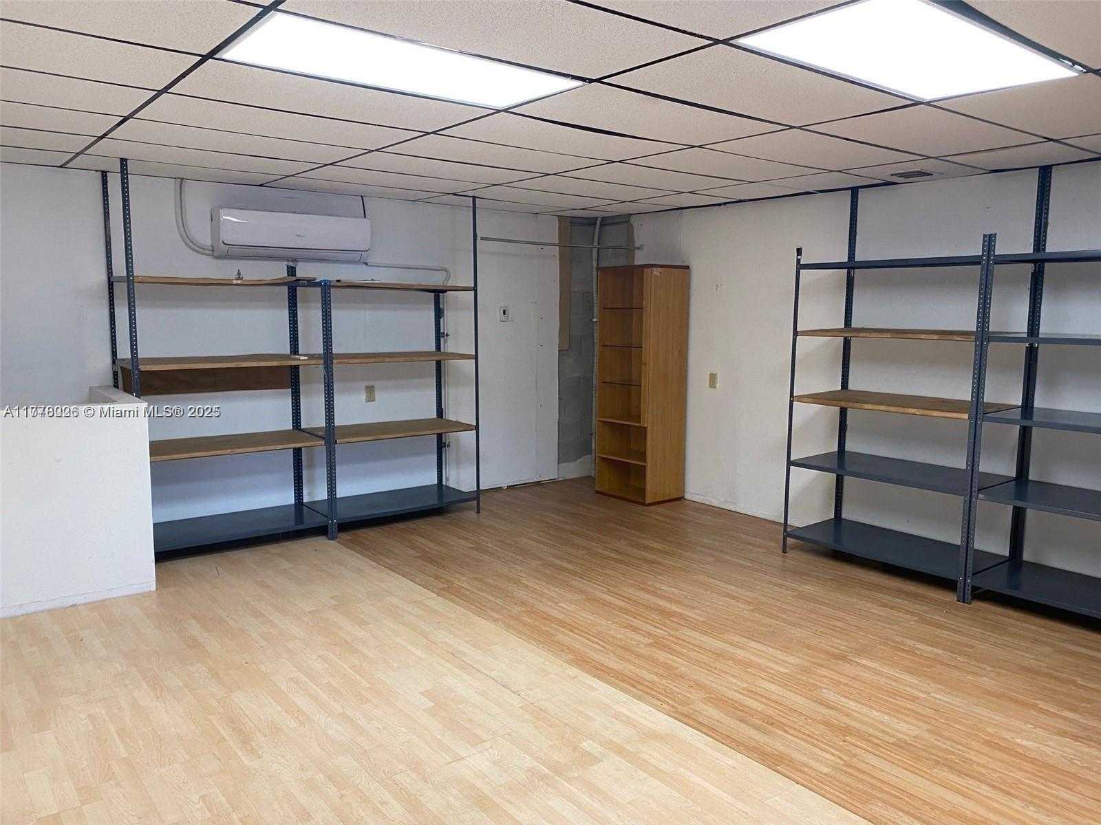 Small Image of 12174 SOUTH WEST 131ST AVE, Miami Number 14