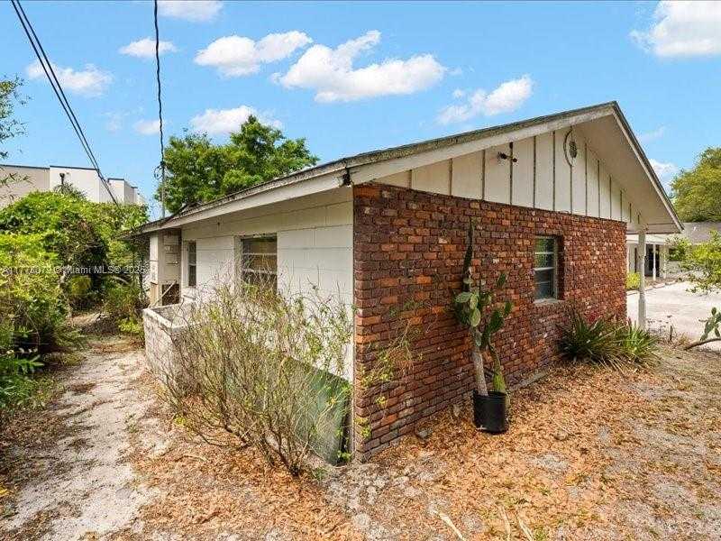 Small Image of 1903 SOUTH LAKEMONT AVE, Other City - In The State Of Florida Number 5