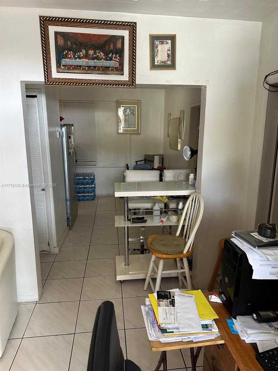 Small Image of 15003 NORTH EAST 8TH AVE, Miami Number 14