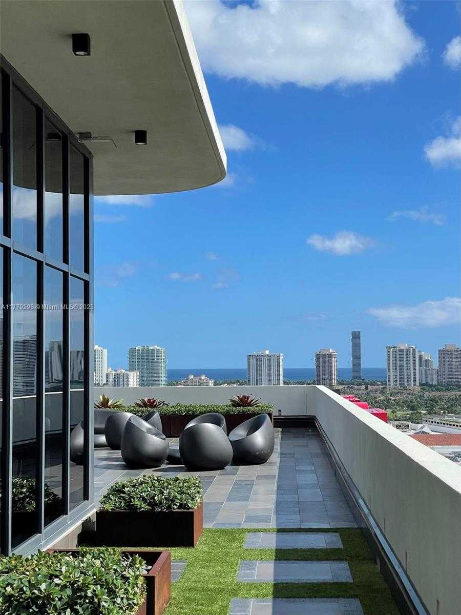 Small Image of 19790 WEST DIXIE HWY #609, Aventura Number 12