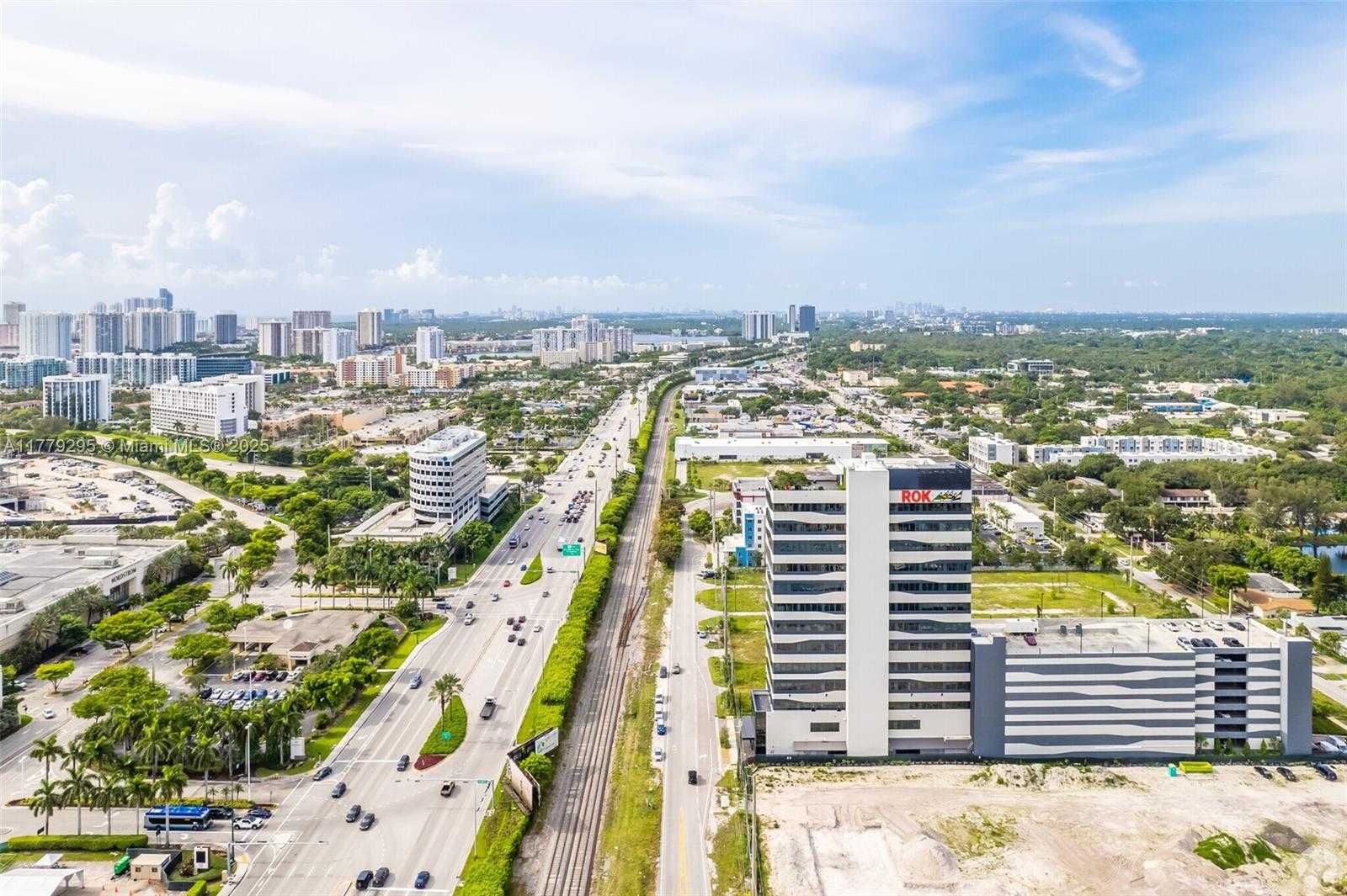 Small Image of 19790 WEST DIXIE HWY #609, Aventura Number 19