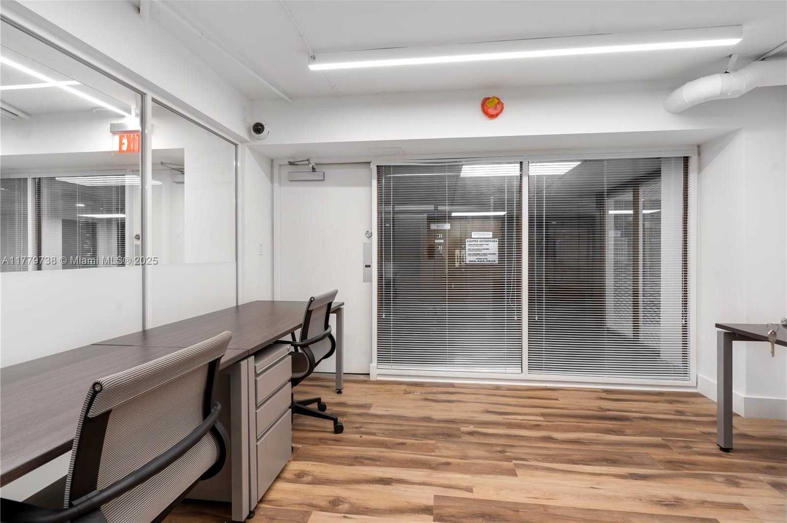 Small Image of 13499 BISCAYNE BLVD #CUM5, North Miami Number 11