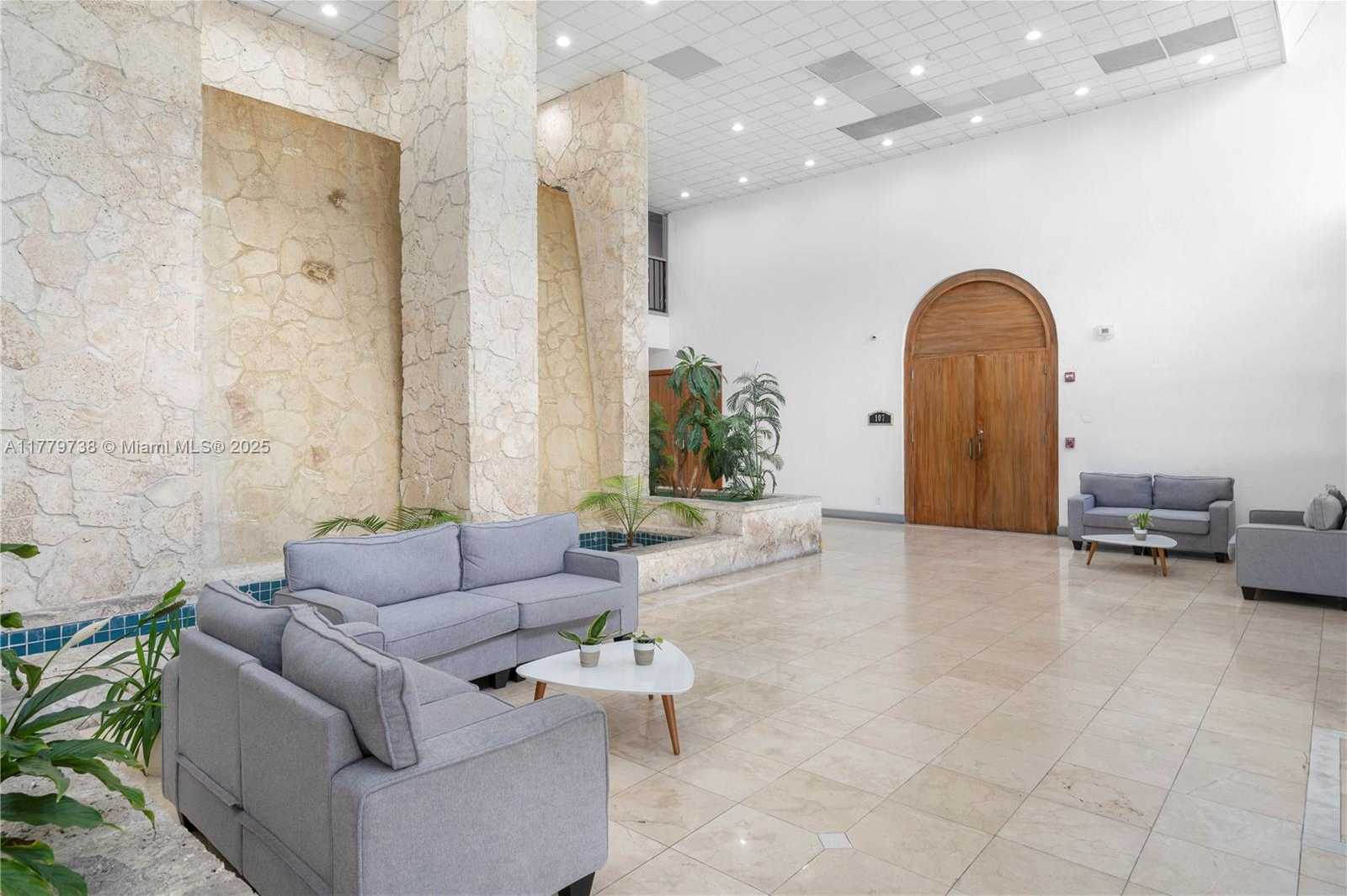 Small Image of 13499 BISCAYNE BLVD #CUM5, North Miami Number 3
