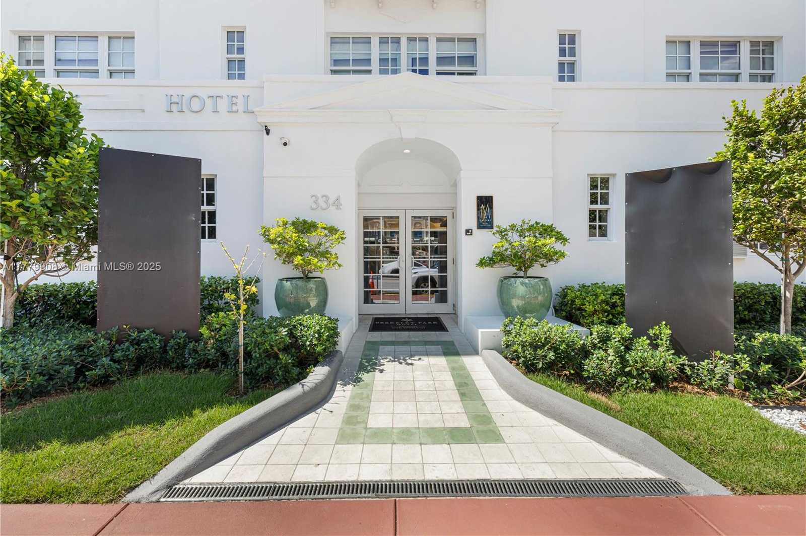 Small Image of 334 20TH ST, Miami Beach Number 2