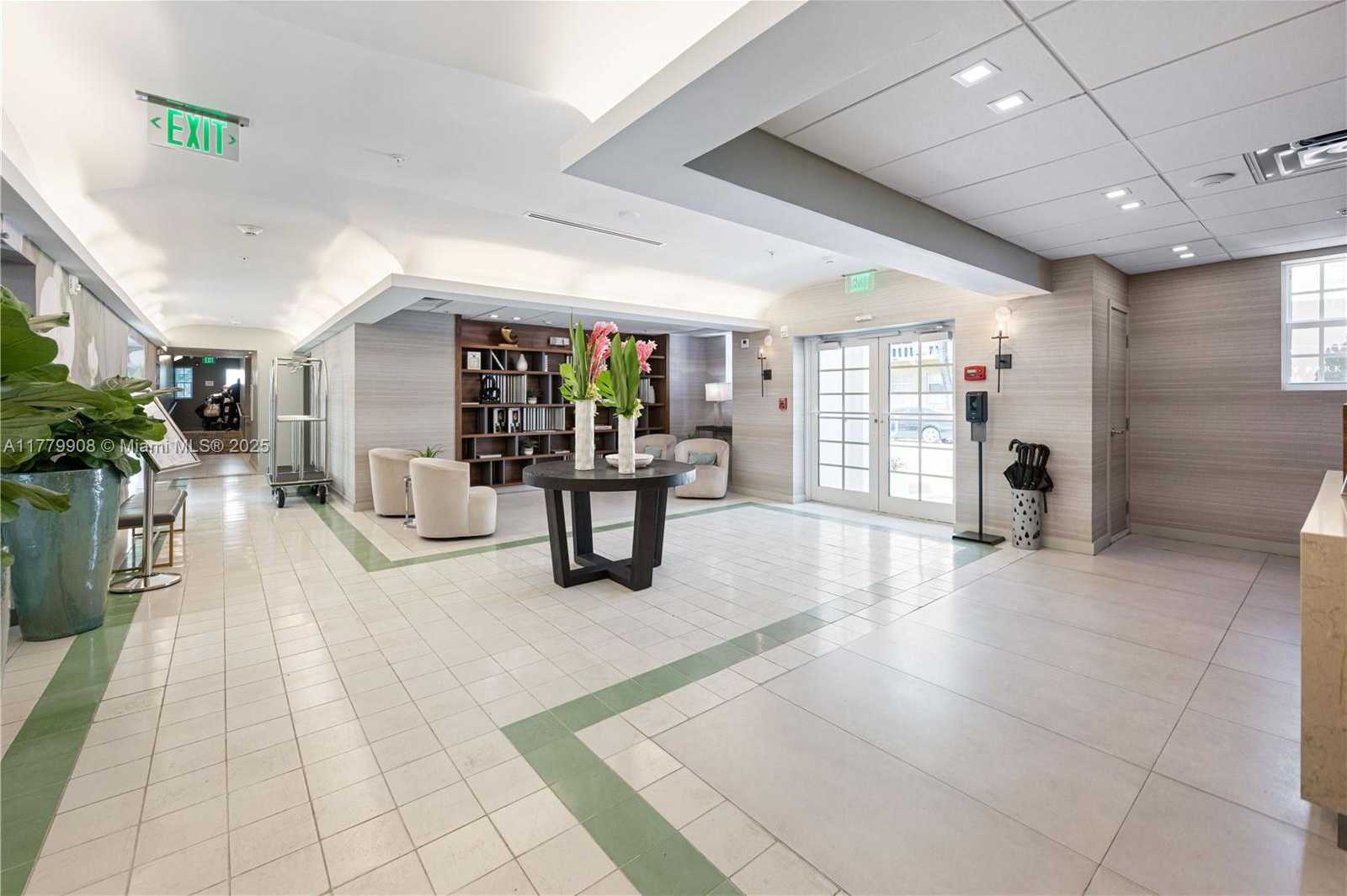 Small Image of 334 20TH ST, Miami Beach Number 20