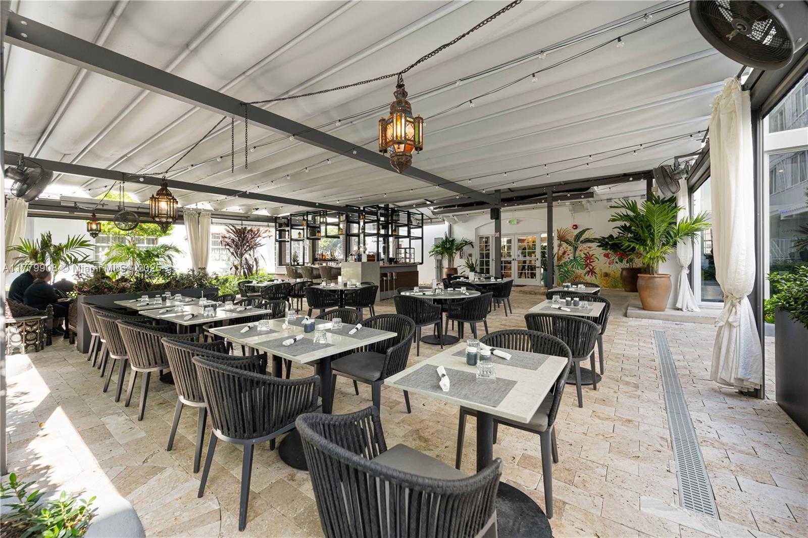 Small Image of 334 20TH ST, Miami Beach Number 3