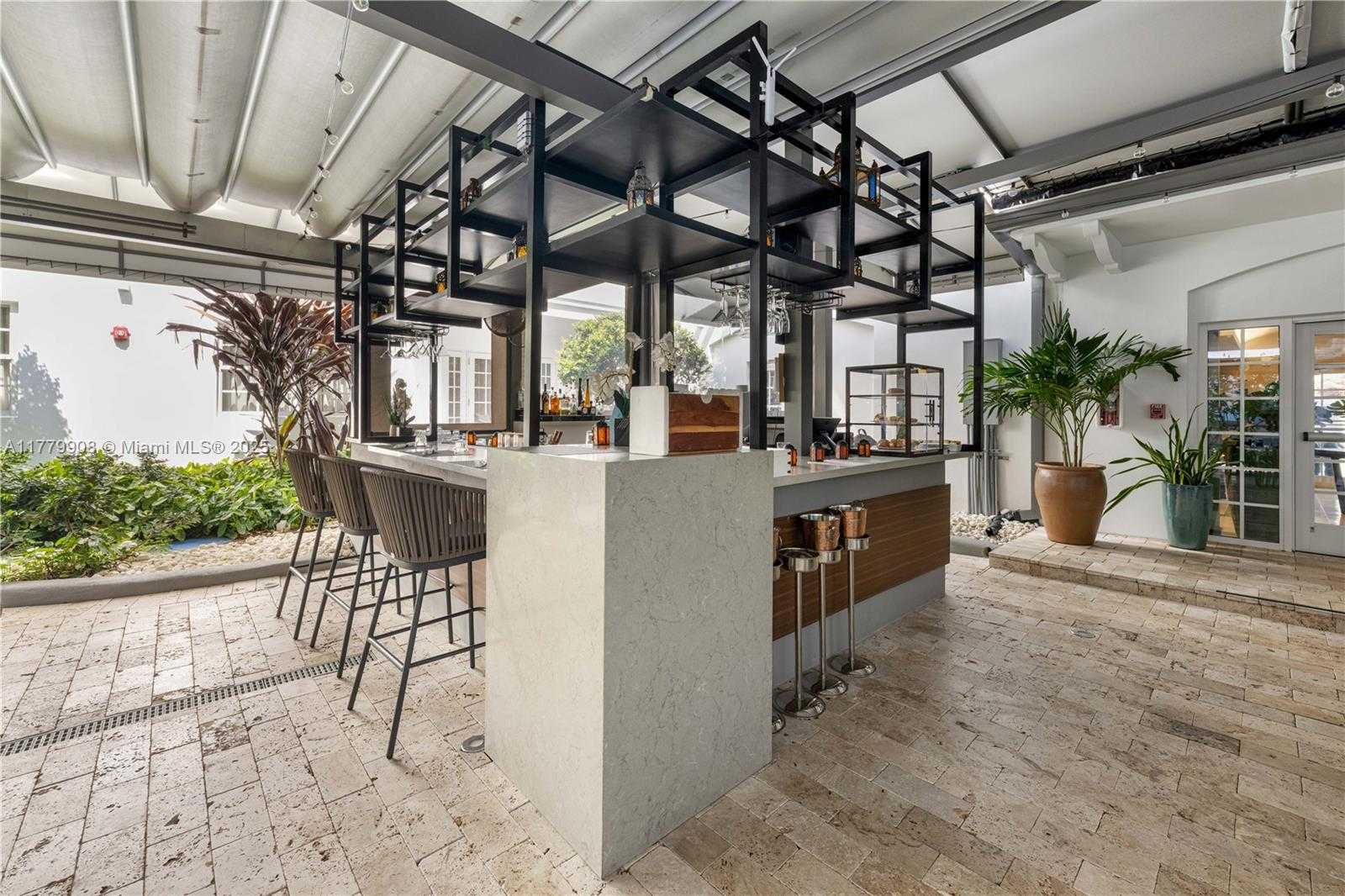 Small Image of 334 20TH ST, Miami Beach Number 7