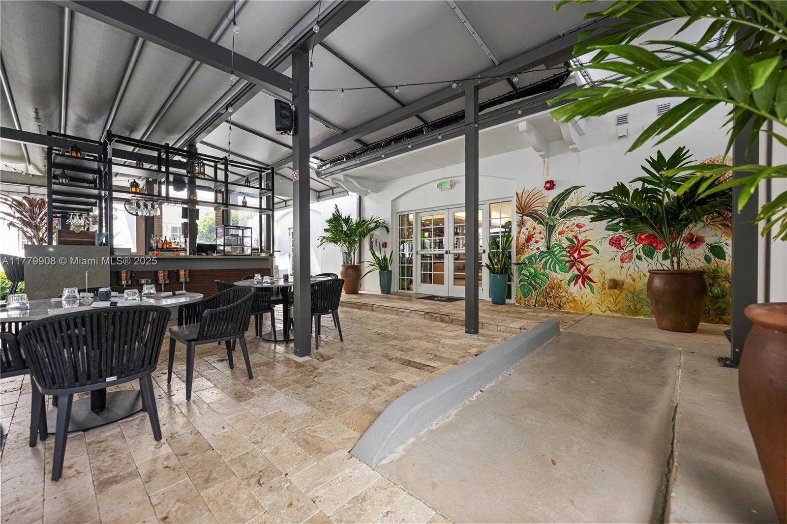 Small Image of 334 20TH ST, Miami Beach Number 9