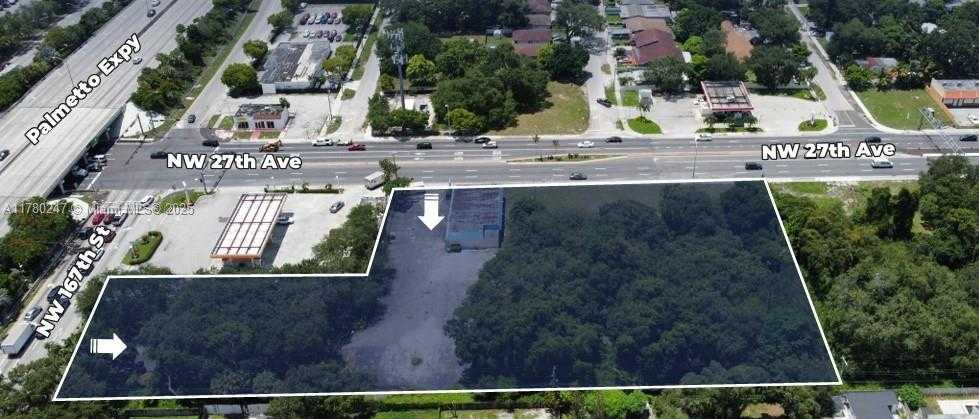 Small Image of 16801 NORTH WEST 27TH AVE, Miami Gardens Number 6