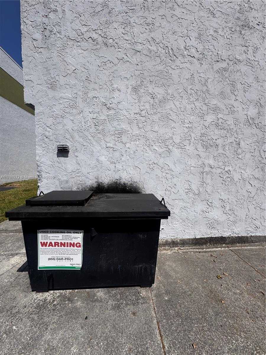Small Image of 1360 NORTH WEST 88TH AVE, Doral Number 39