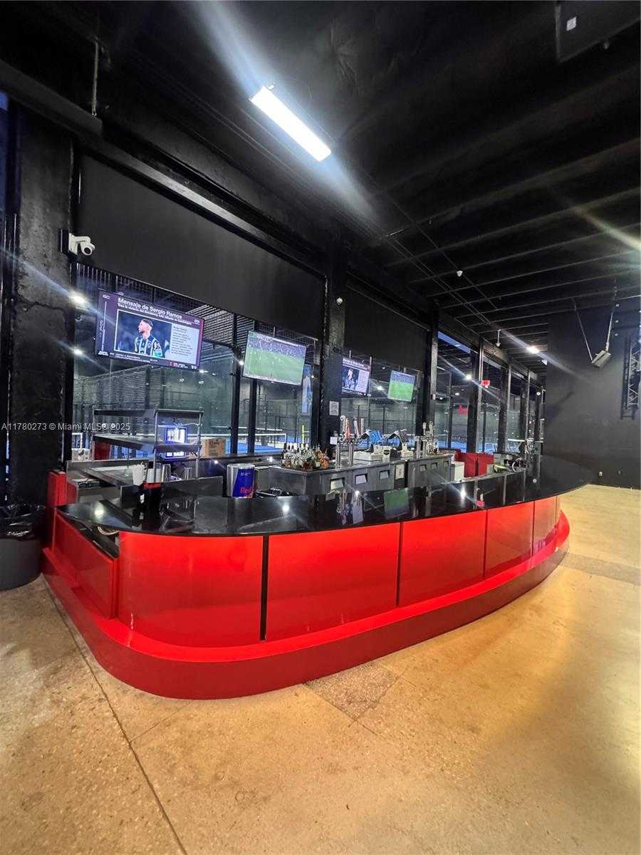 Small Image of 1360 NORTH WEST 88TH AVE, Doral Number 7