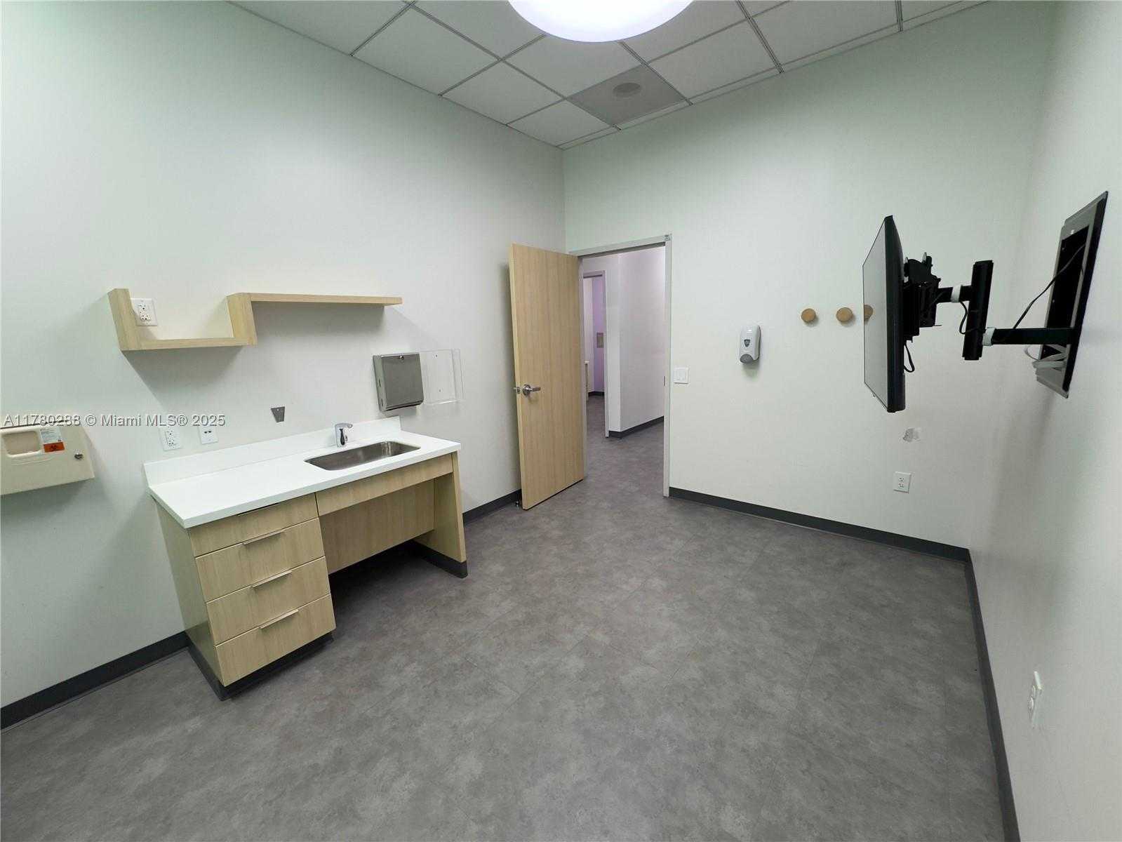 Small Image of 8931 WEST ATLANTIC BLVD #8931, Coral Springs Number 13