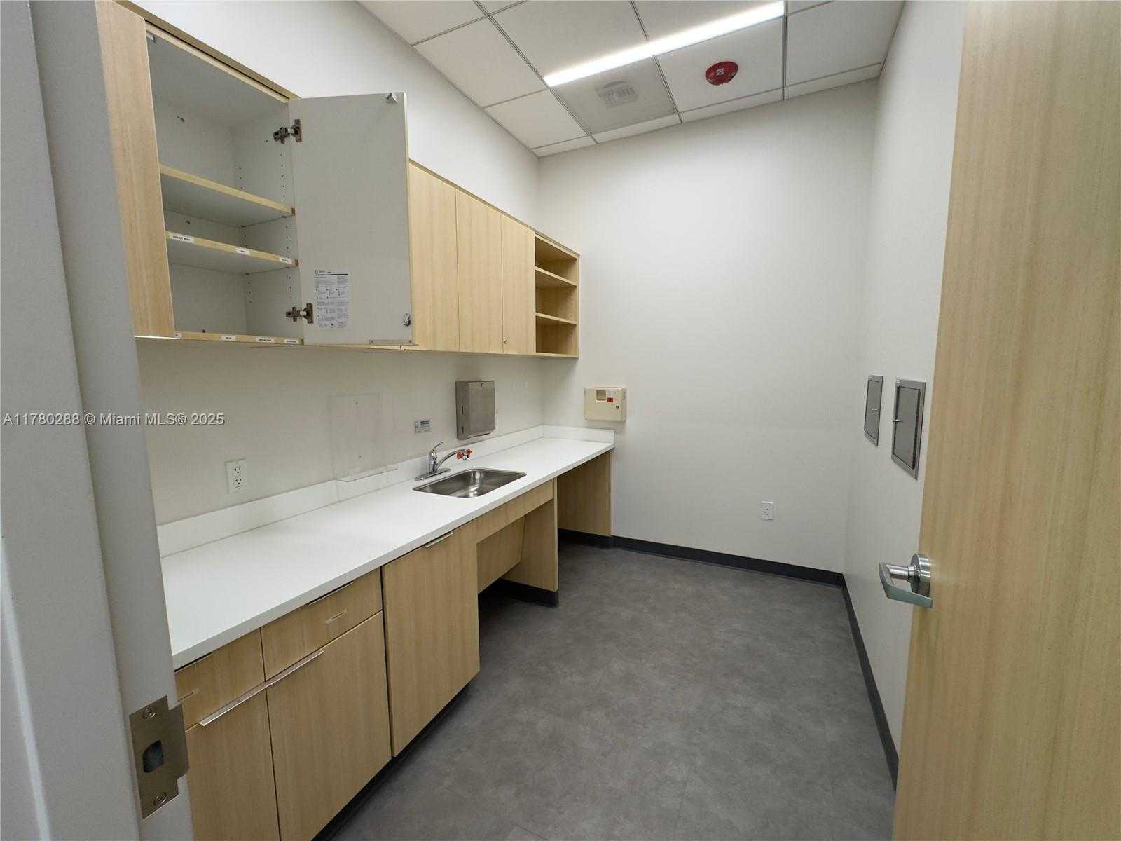 Small Image of 8931 WEST ATLANTIC BLVD #8931, Coral Springs Number 15
