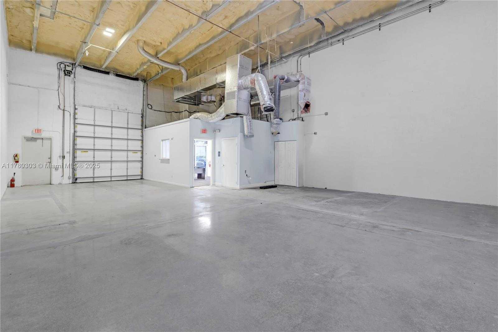 Small Image of 13967 SOUTH WEST 119TH AVE #10, Miami Number 17