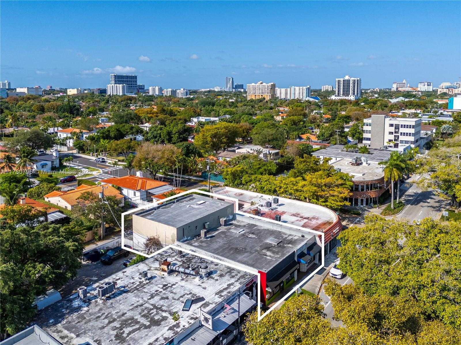 Small Image of 2292 SOUTH WEST 22ND ST, Miami Number 6