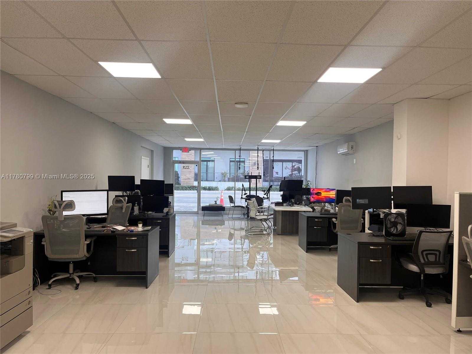 Small Image of 2228 SOUTH WEST 67TH AVE, Miami Number 9