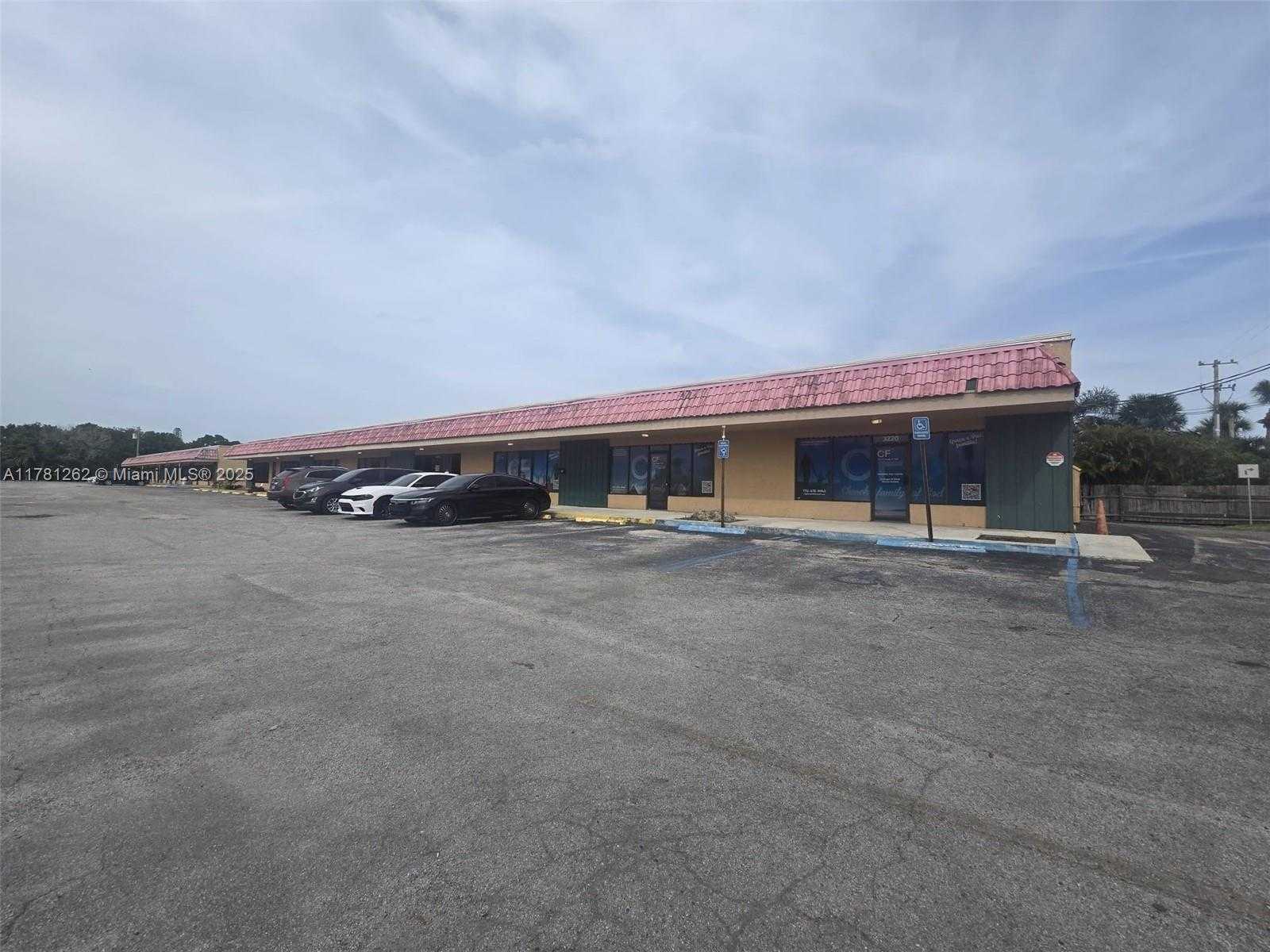 Small Image of 3214 SOUTH US HIGHWAY 1, Fort Pierce Number 11