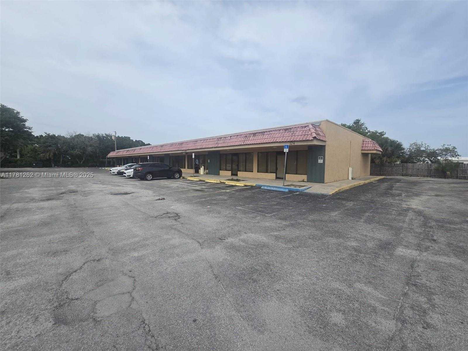 Small Image of 3214 SOUTH US HIGHWAY 1, Fort Pierce Number 3