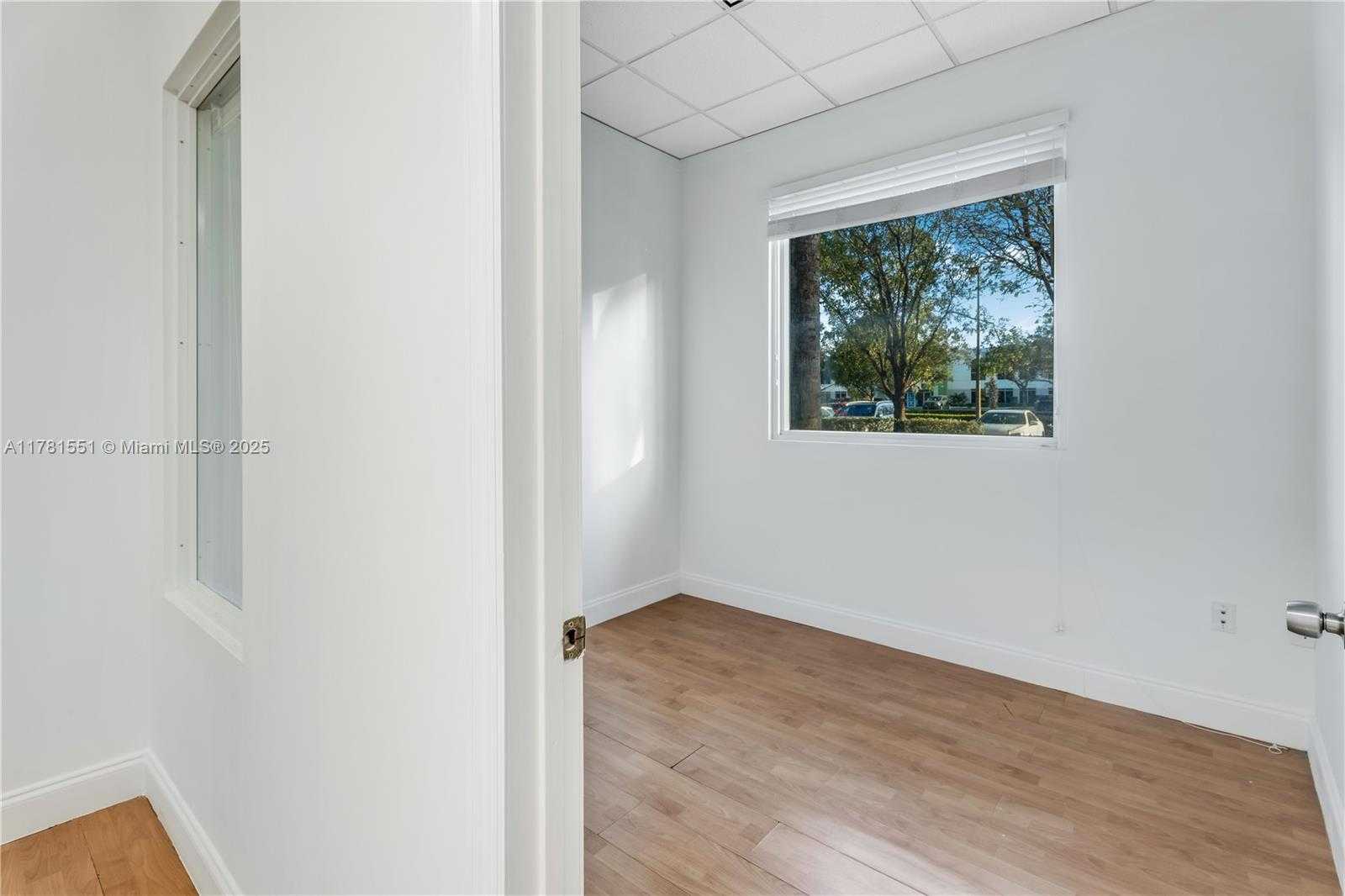Small Image of 7791 NORTH WEST 46TH ST #101, Doral Number 15