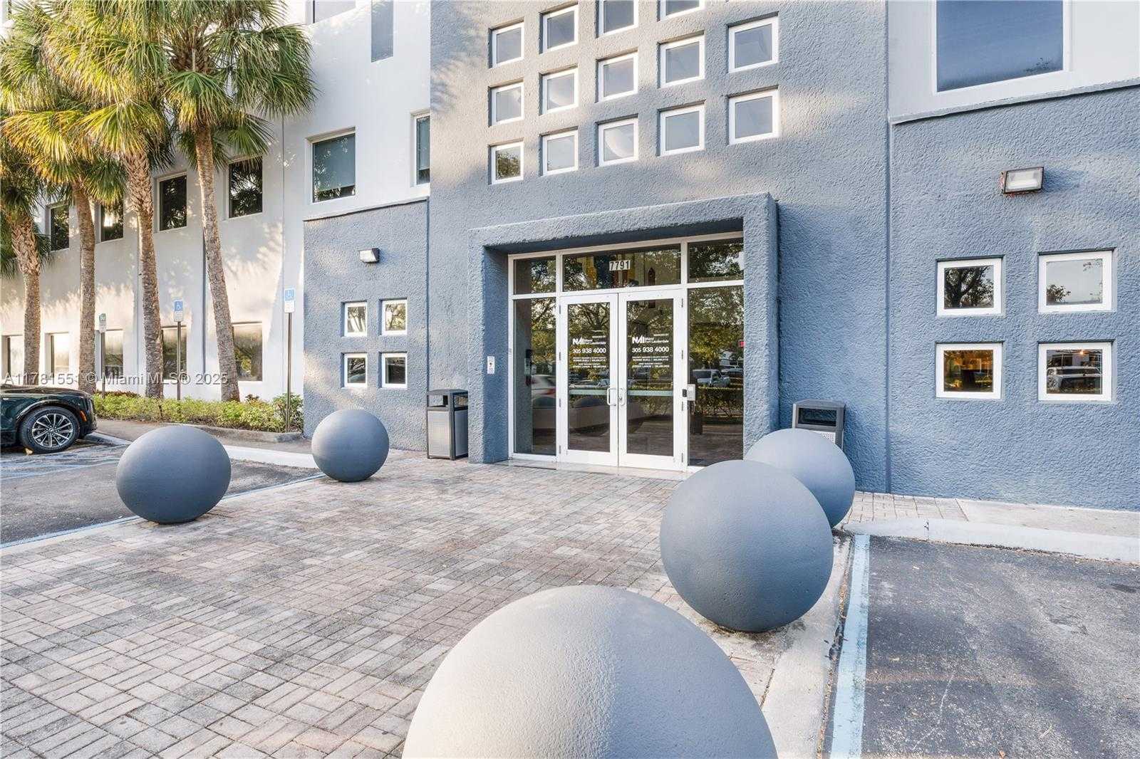 Small Image of 7791 NORTH WEST 46TH ST #101, Doral Number 2