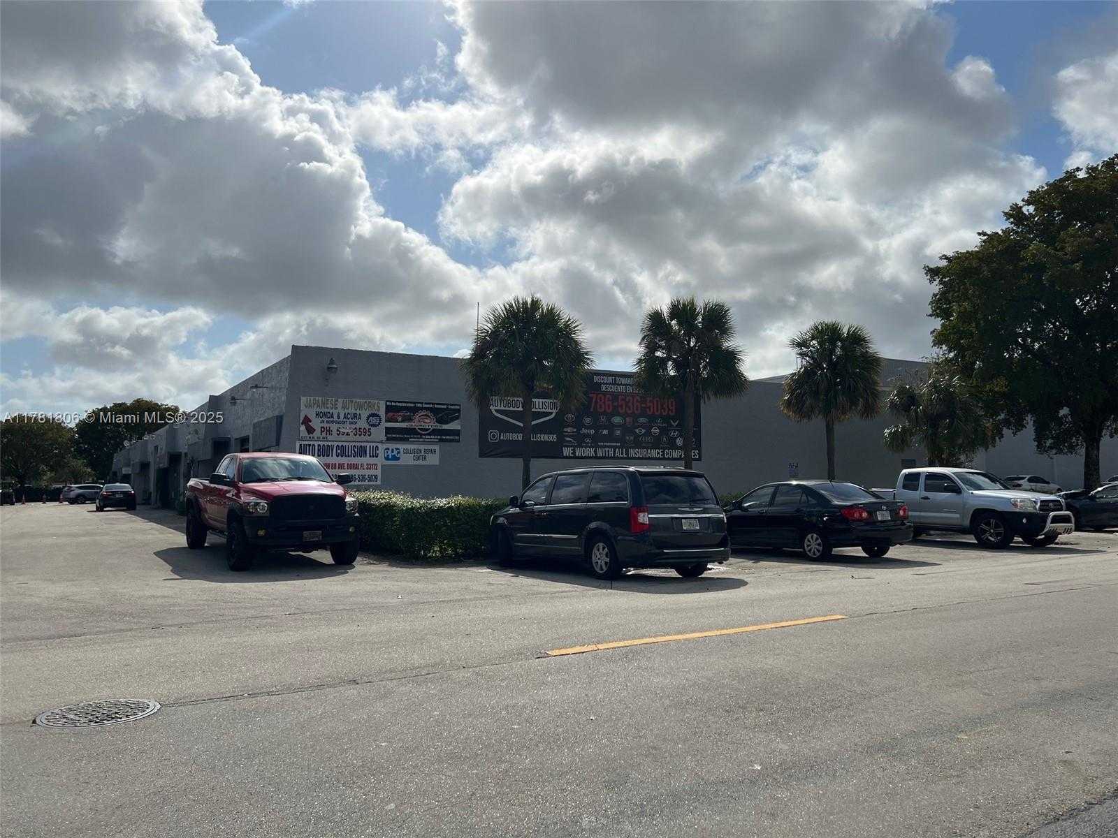 Small Image of 1357 NORTH WEST 88TH AVE, Doral Number 7