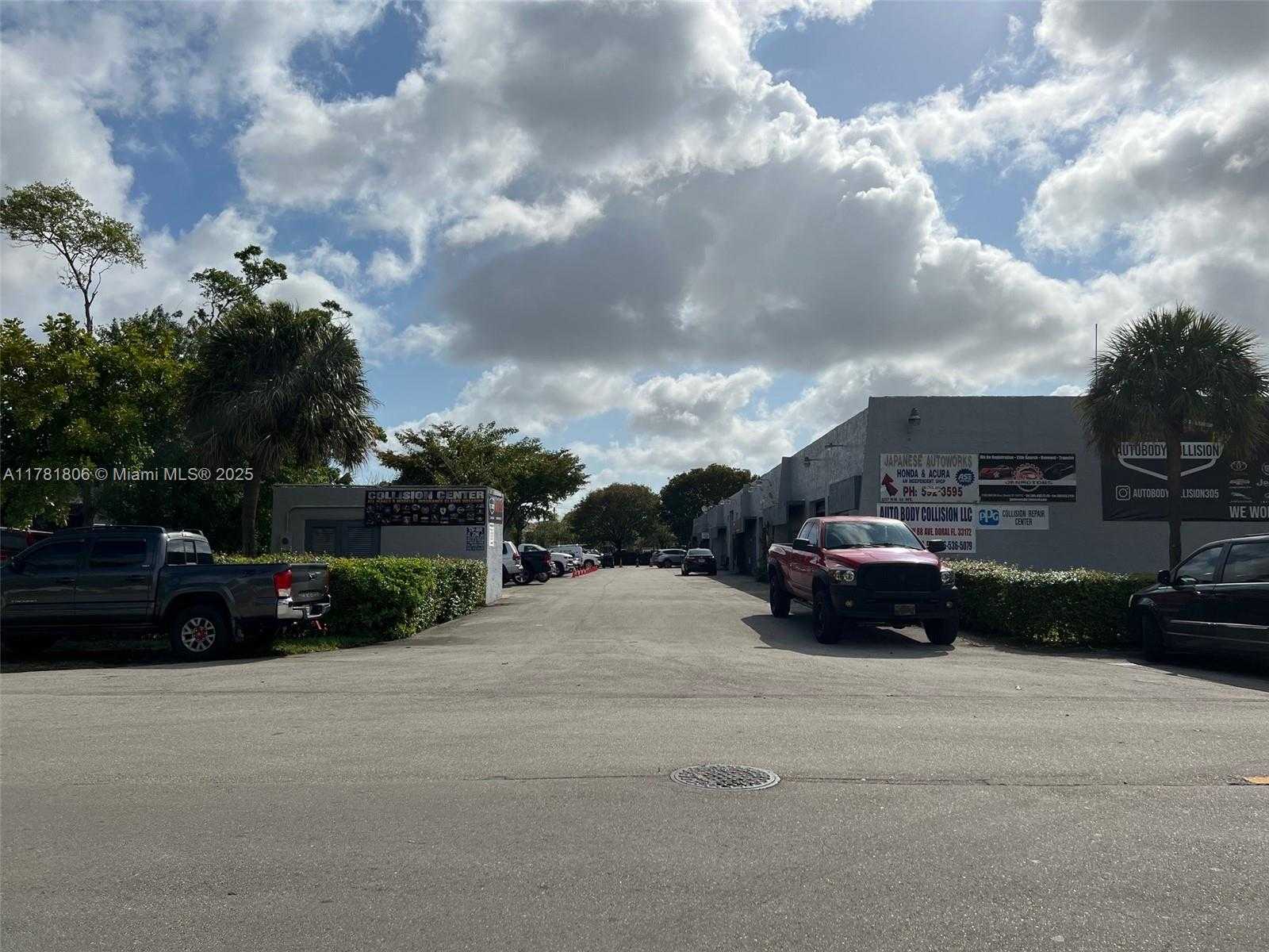 Small Image of 1357 NORTH WEST 88TH AVE, Doral Number 8