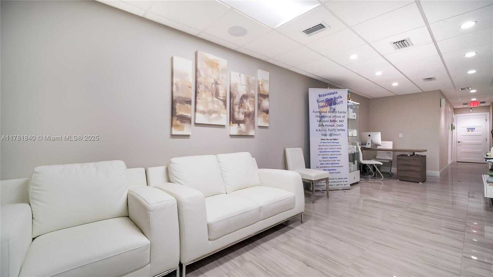 Small Image of 201 NORTH UNIVERSITY DR #13 & 14, Plantation Number 18