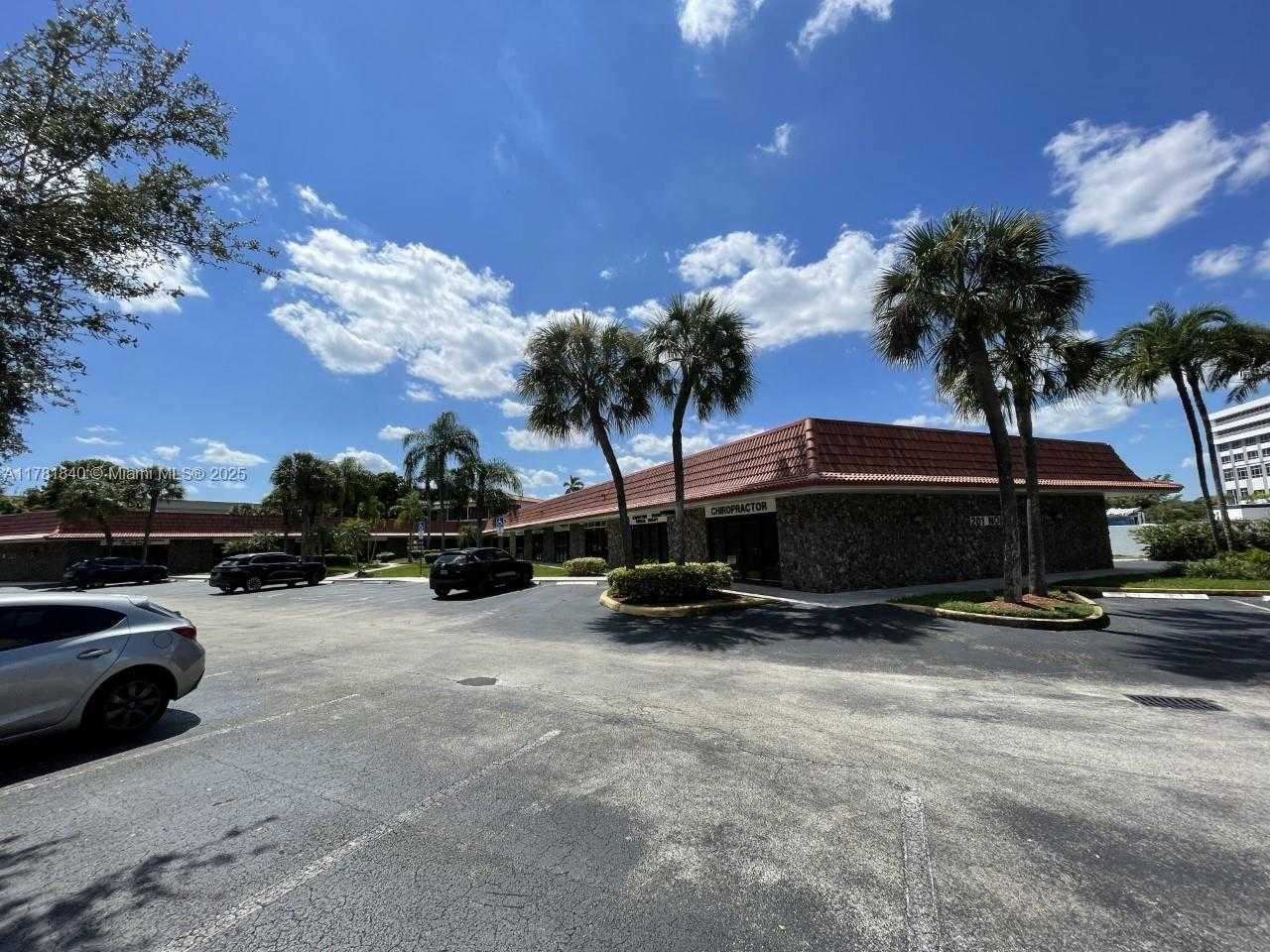 Small Image of 201 NORTH UNIVERSITY DR #13 & 14, Plantation Number 33