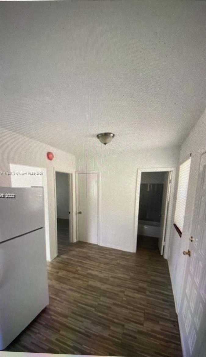 Small Image of 7637 NORTH WEST 3RD AVE, Miami Number 8