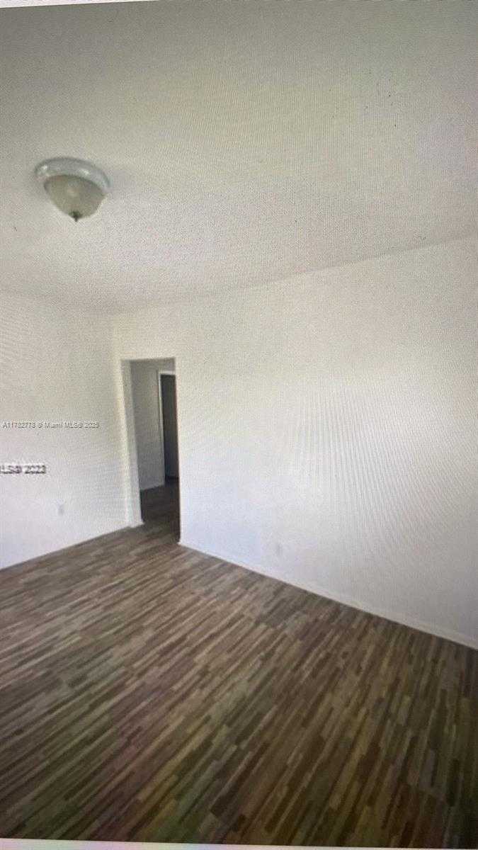 Small Image of 7637 NORTH WEST 3RD AVE, Miami Number 9