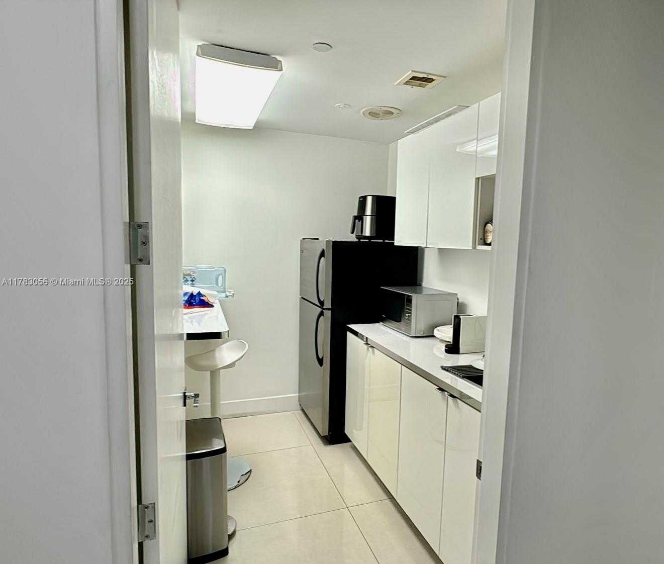 Small Image of 2100 PONCE DE LEON BLVD #750, Coral Gables Number 12