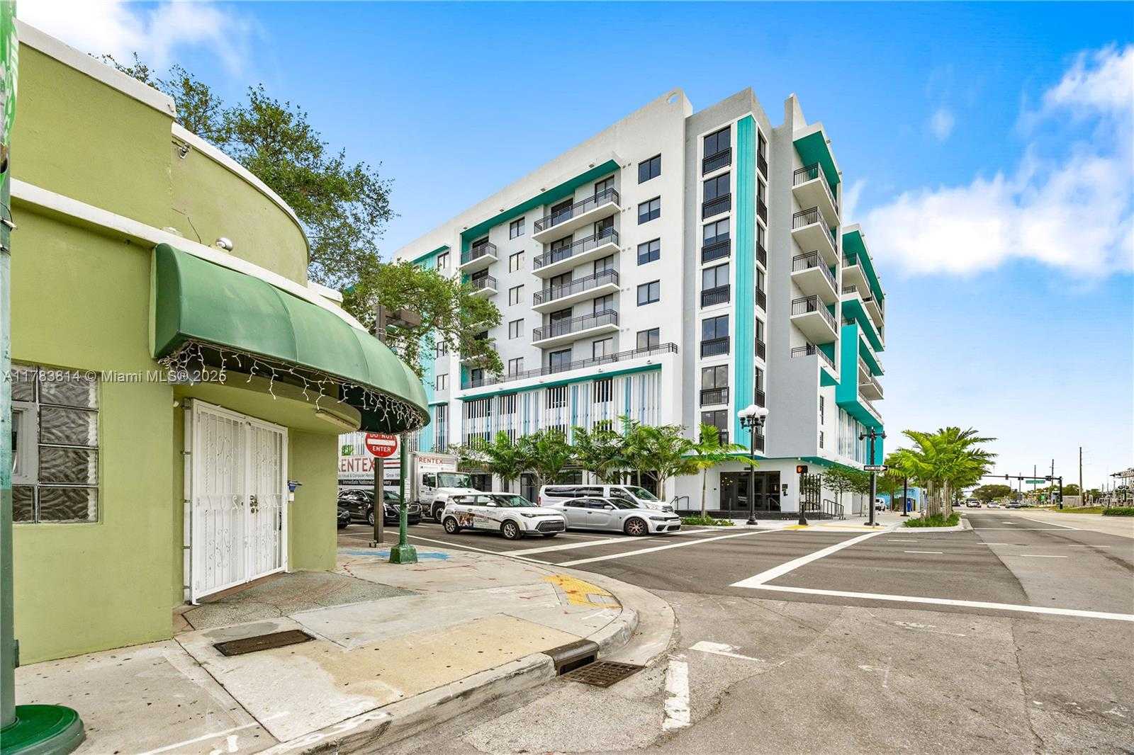 Small Image of 201 NORTH 21ST AVE, Hollywood Number 26