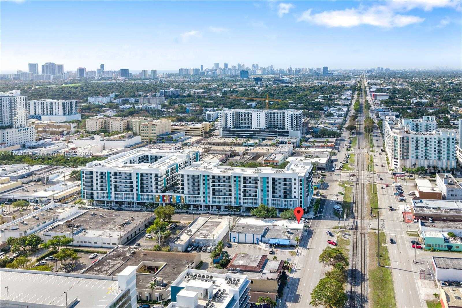 Small Image of 201 NORTH 21ST AVE, Hollywood Number 3