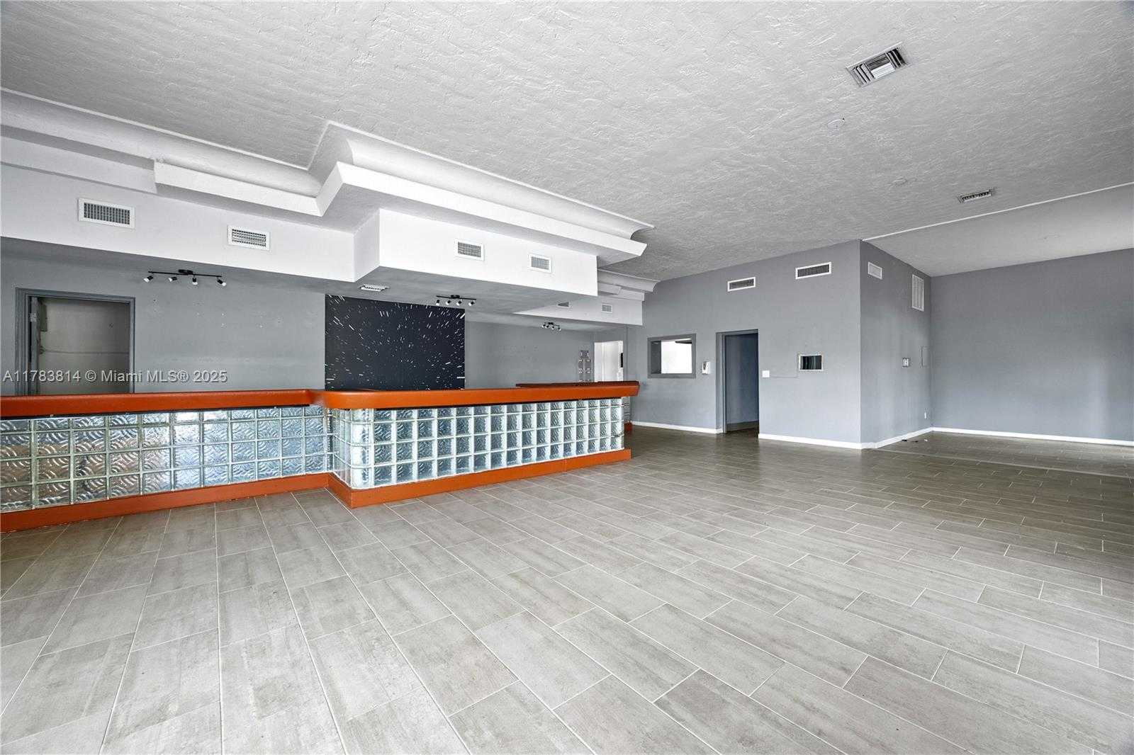 Small Image of 201 NORTH 21ST AVE, Hollywood Number 6