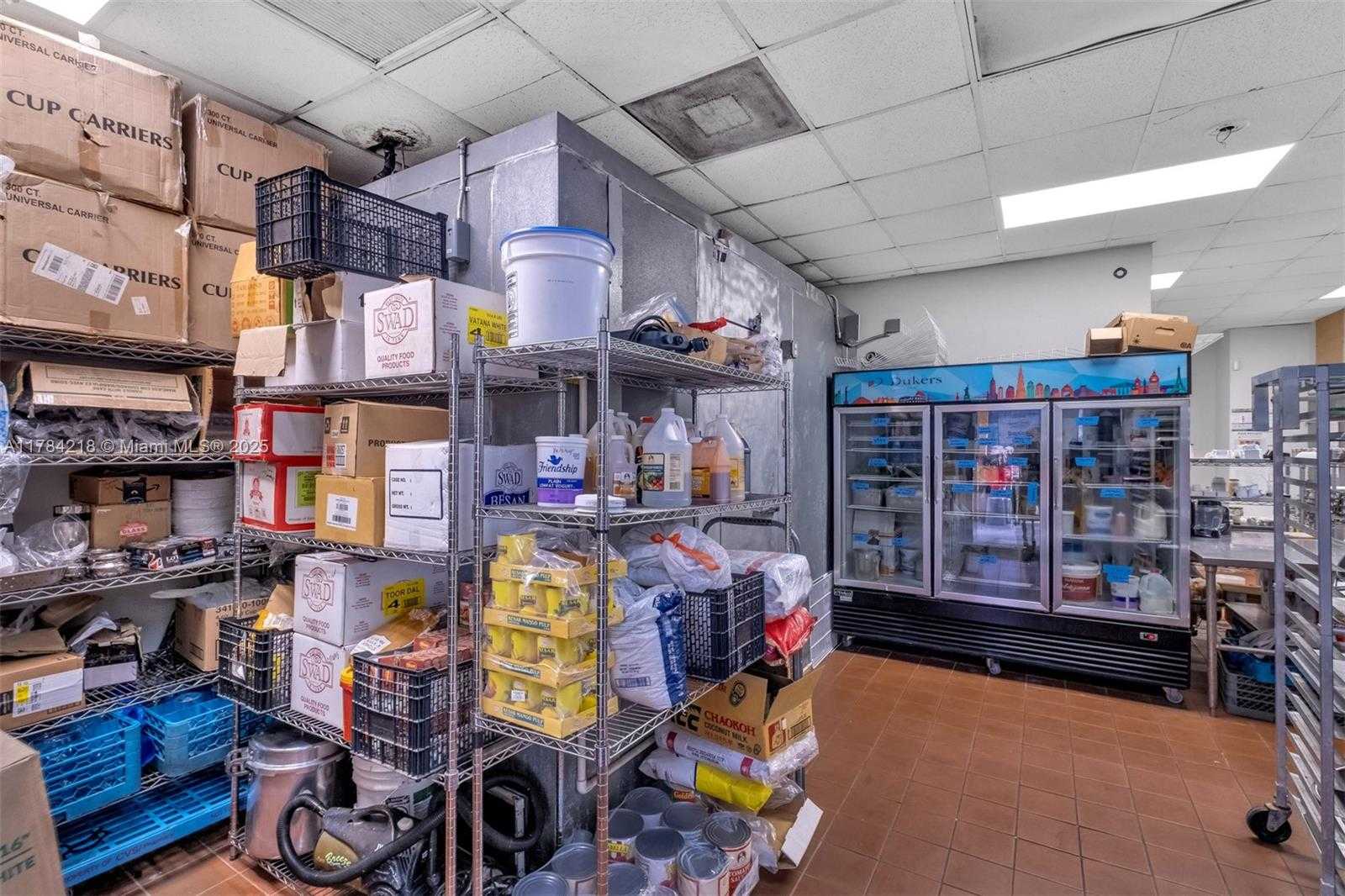 Small Image of 646 NORTH EAST 79TH ST, Miami Number 31