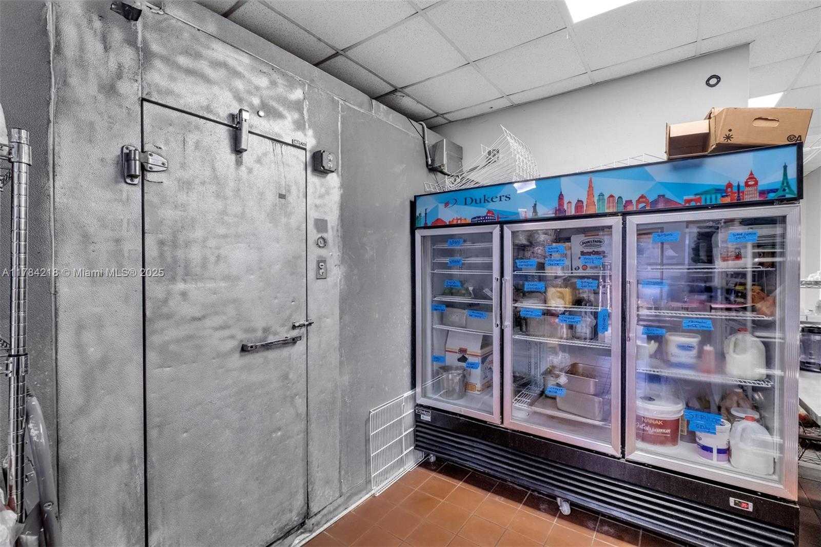 Small Image of 646 NORTH EAST 79TH ST, Miami Number 32