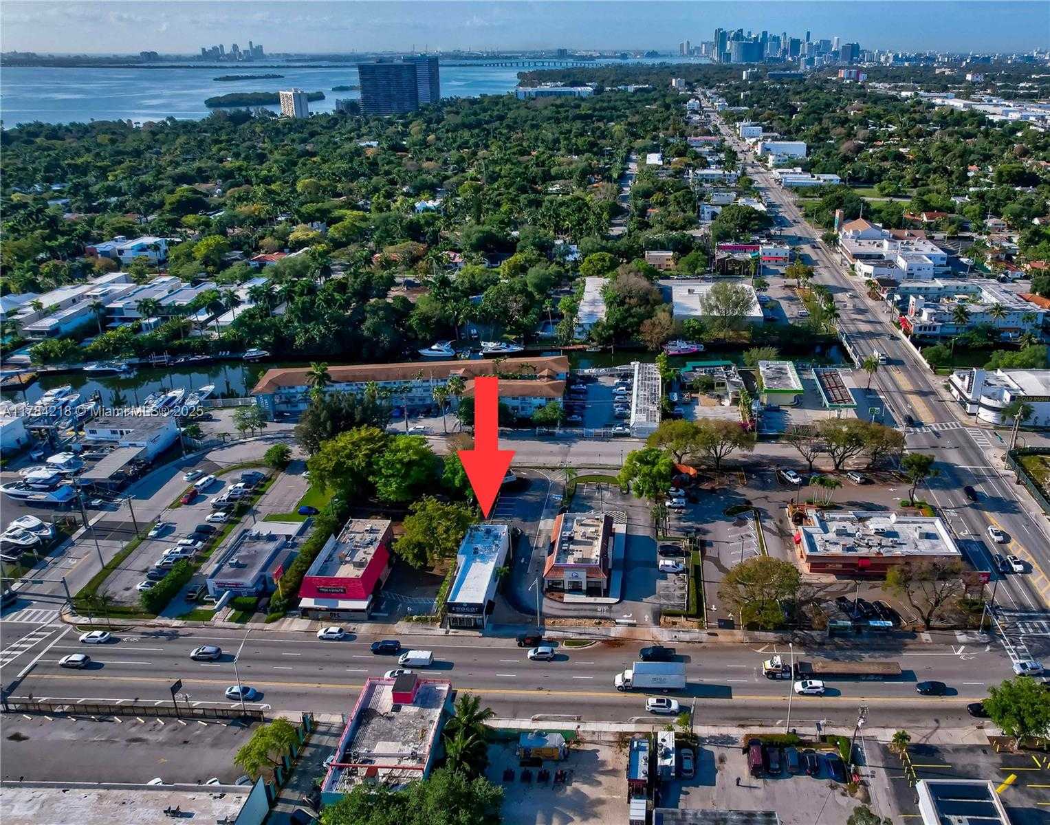 Small Image of 646 NORTH EAST 79TH ST, Miami Number 34