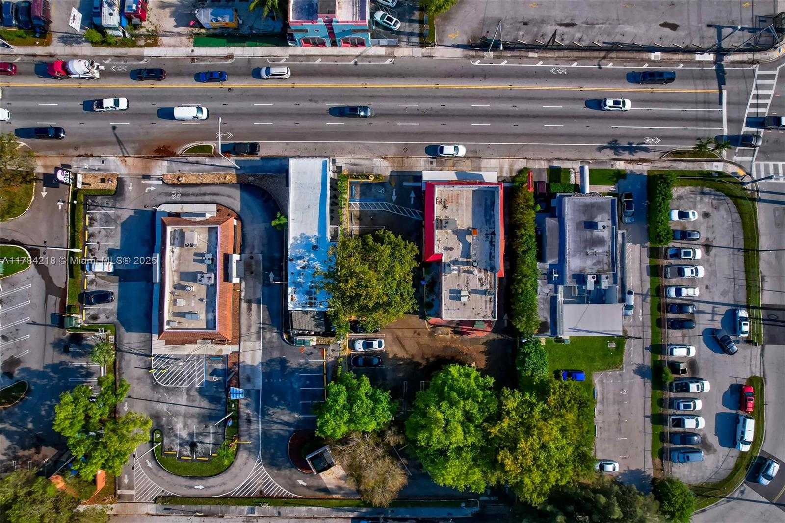 Small Image of 646 NORTH EAST 79TH ST, Miami Number 37