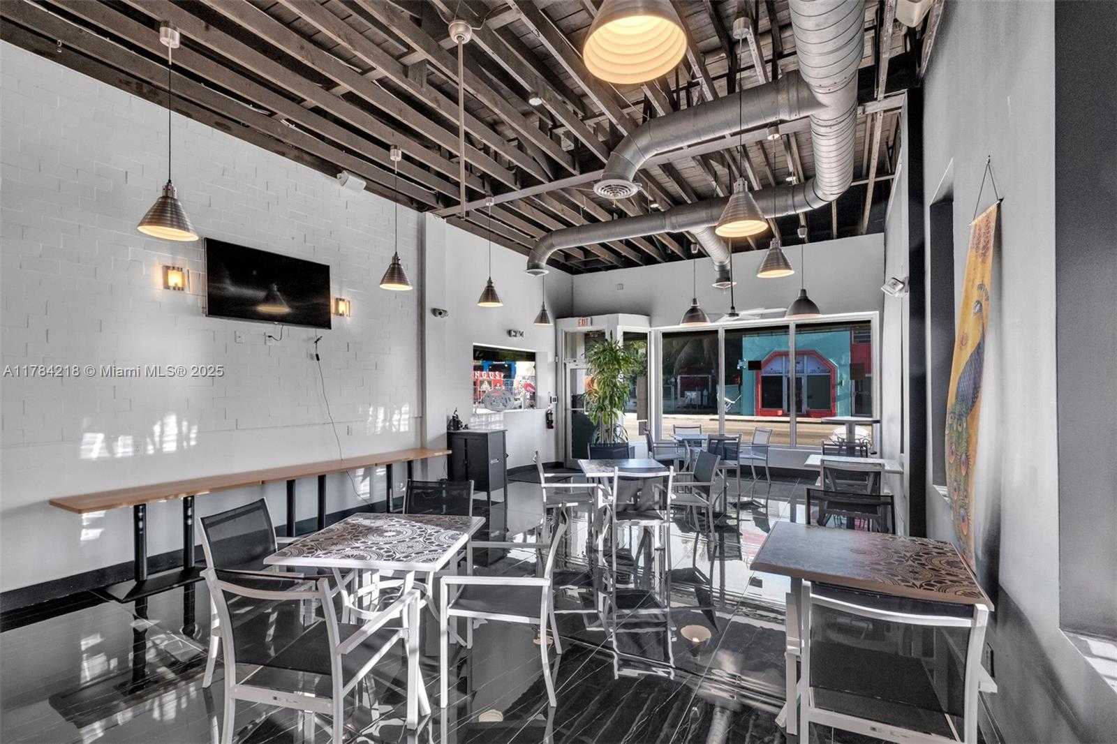 Small Image of 646 NORTH EAST 79TH ST, Miami Number 8
