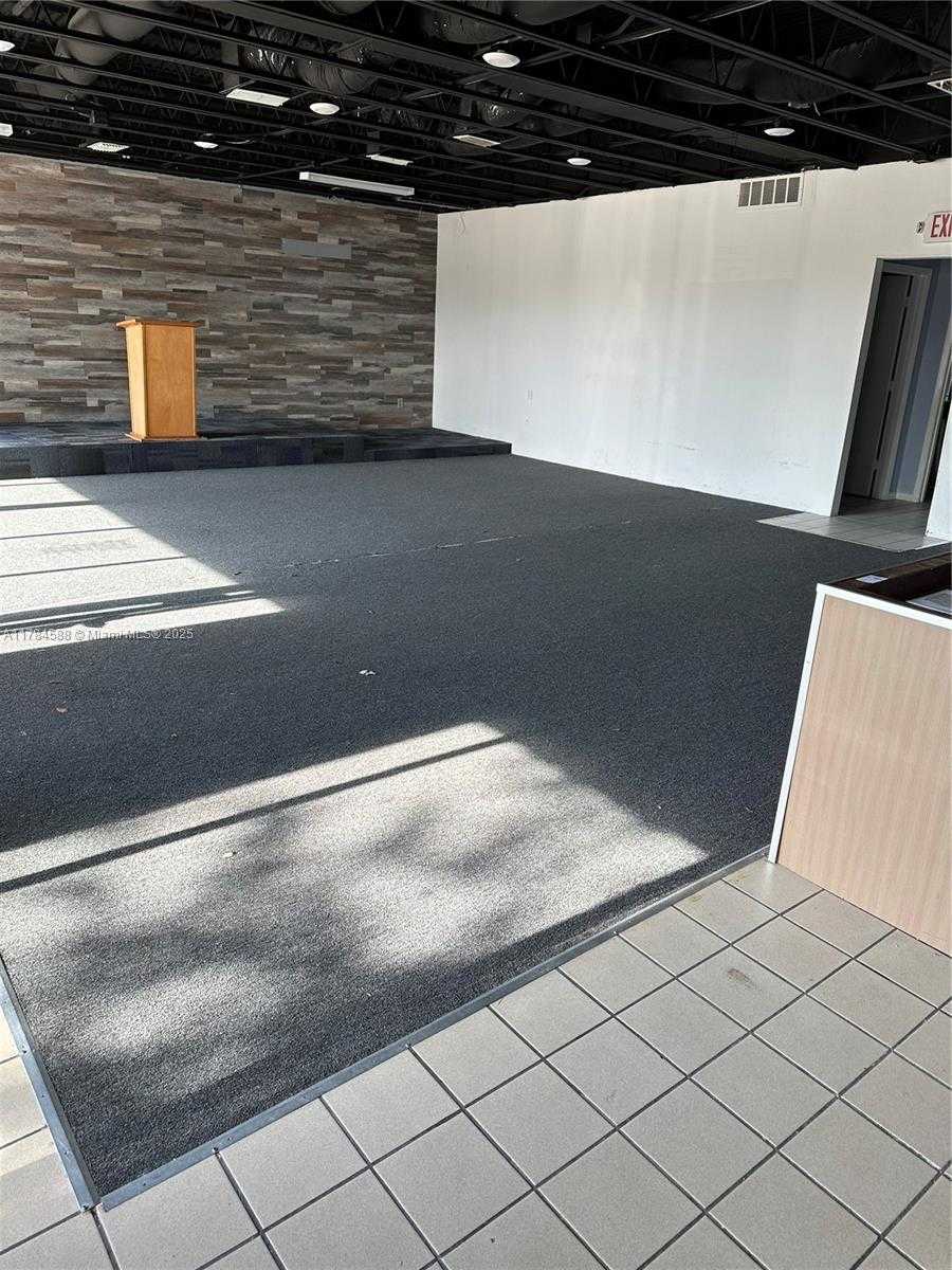 Small Image of 431 WEST VINE STREET, Kissimmee Number 4