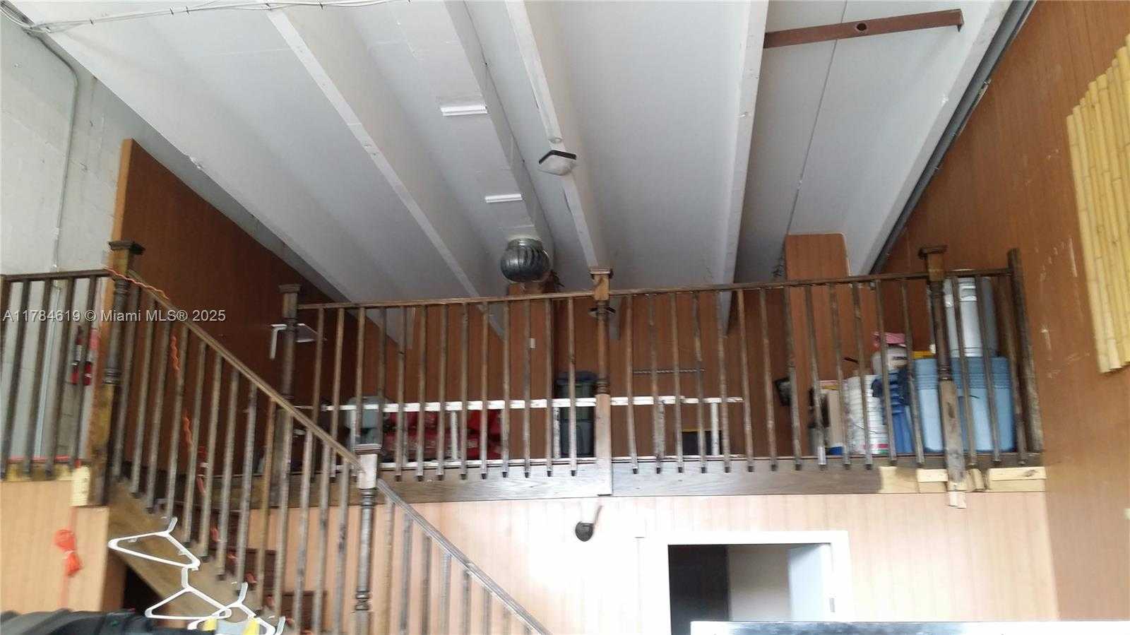 Small Image of 114 SOUTH WEST 2ND AVE, Dania Beach Number 3