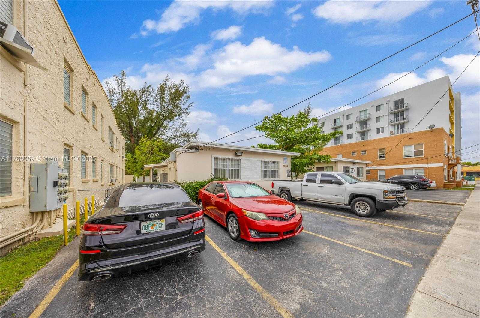 Small Image of 1644 SOUTH WEST 4TH ST, Miami Number 11