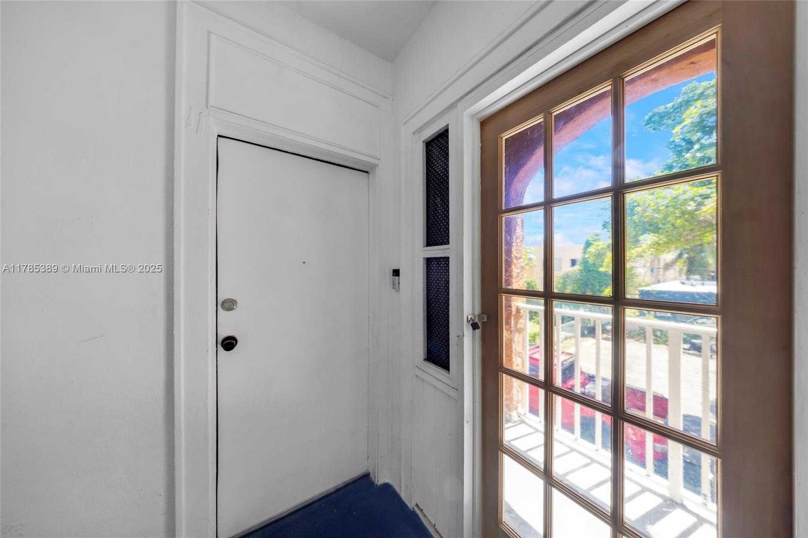 Small Image of 1644 SOUTH WEST 4TH ST, Miami Number 37