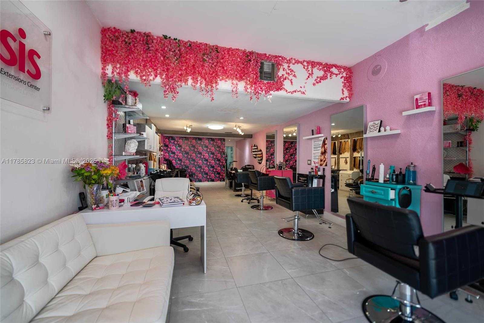 Small Image of 2731 SOUTH WEST 22ND ST, Miami Number 11