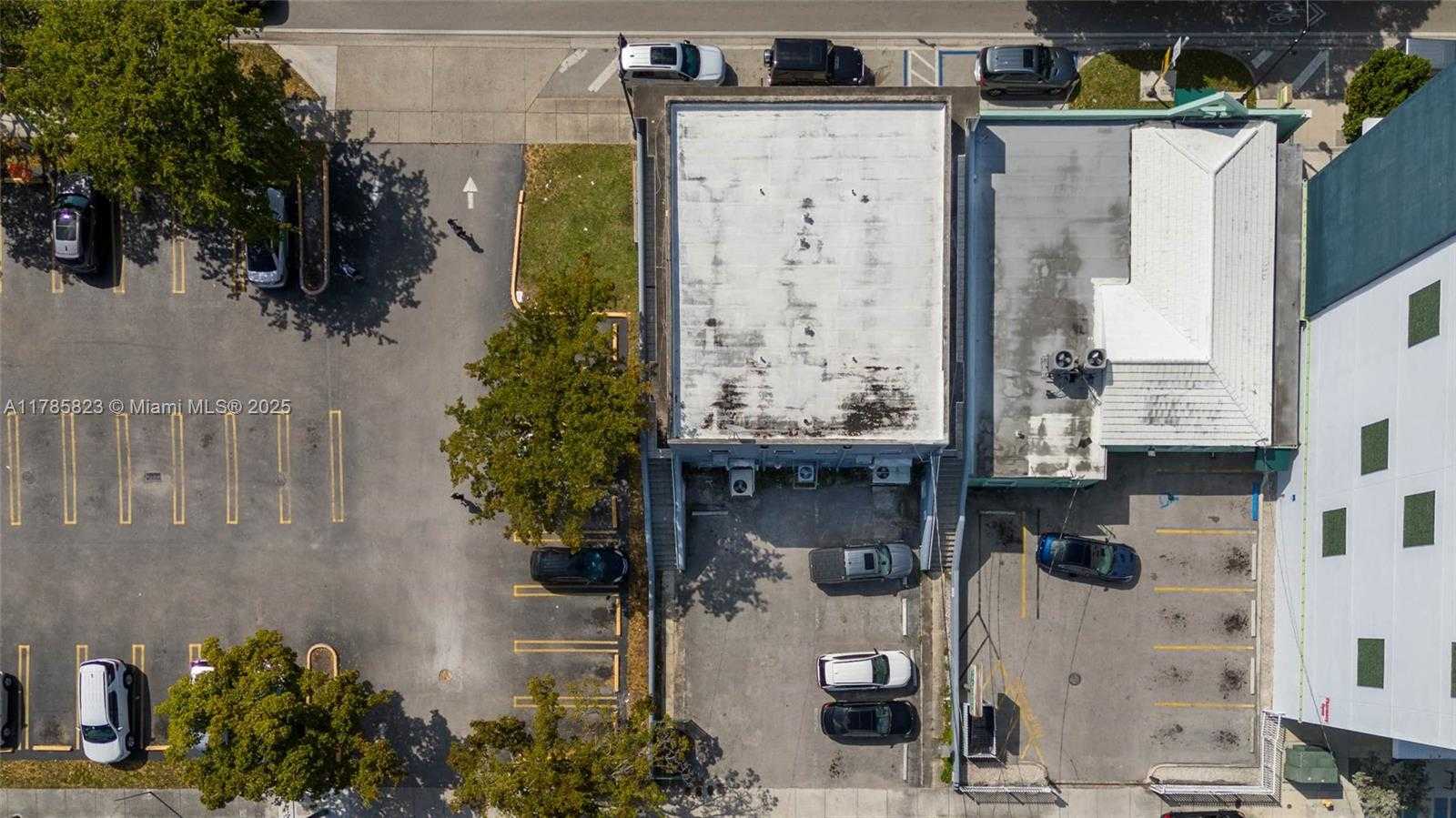 Small Image of 2731 SOUTH WEST 22ND ST, Miami Number 24