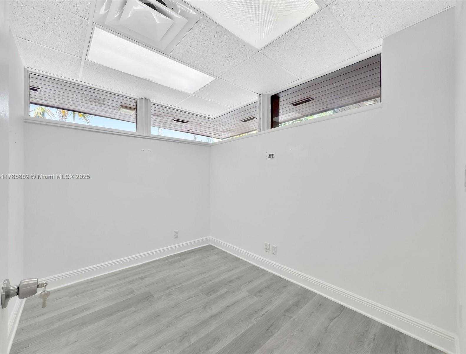 Small Image of 9175 SOUTH WEST 87TH AVE #9159, Miami Number 12