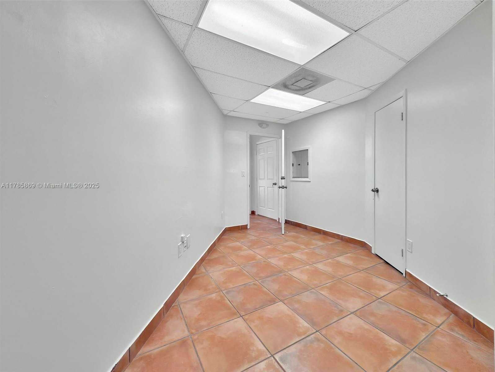 Small Image of 9175 SOUTH WEST 87TH AVE #9159, Miami Number 25