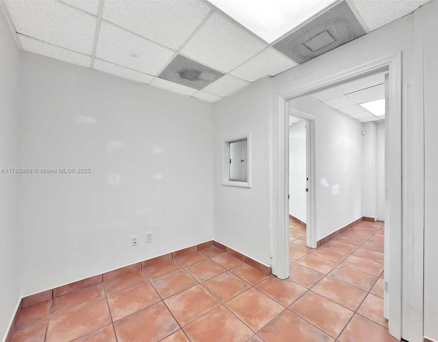 Small Image of 9175 SOUTH WEST 87TH AVE #9159, Miami Number 31