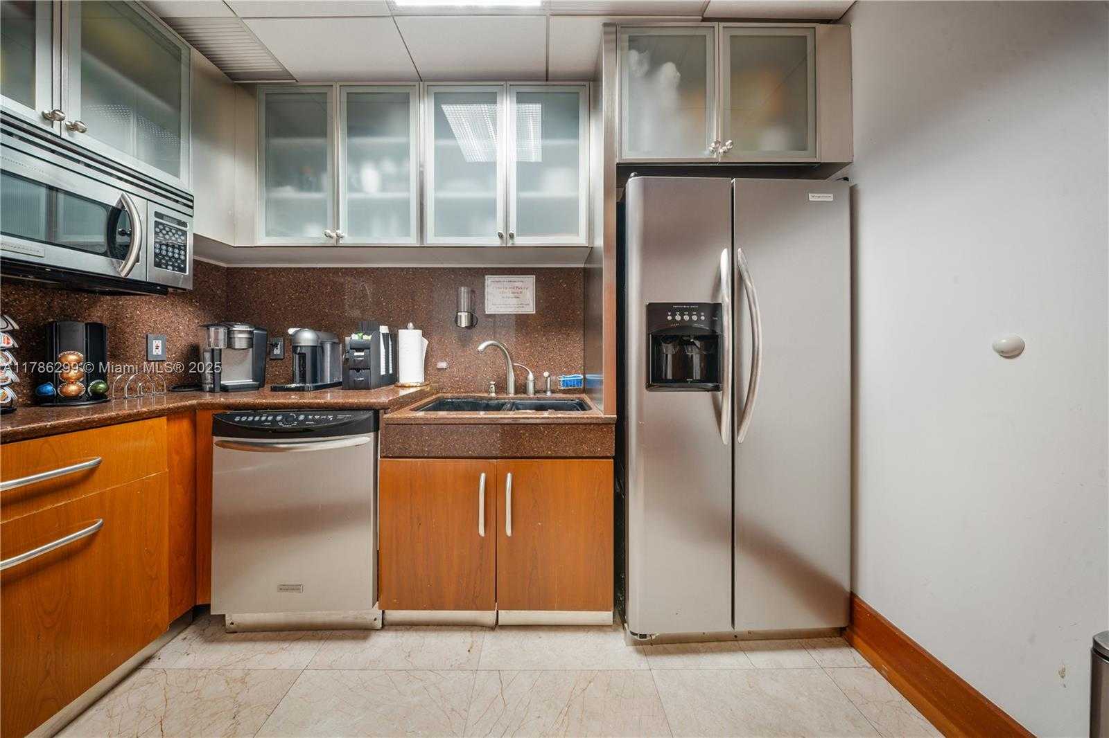 Small Image of 1110 BRICKELL AVE #515, Miami Number 11