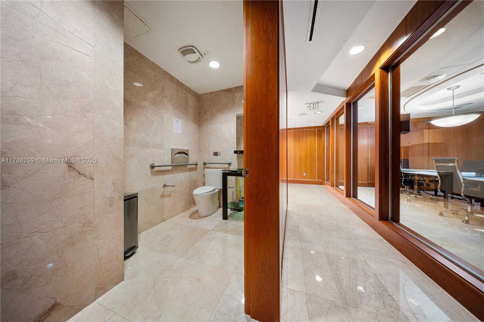 Small Image of 1110 BRICKELL AVE #515, Miami Number 12